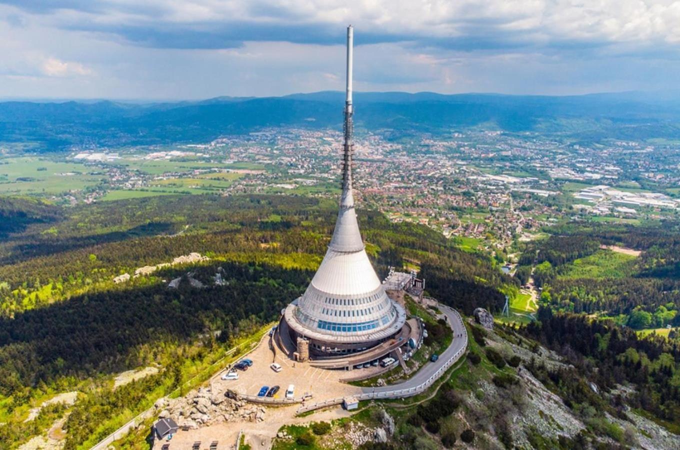 Апартаменты Pod Lipou Либерц Экстерьер фото